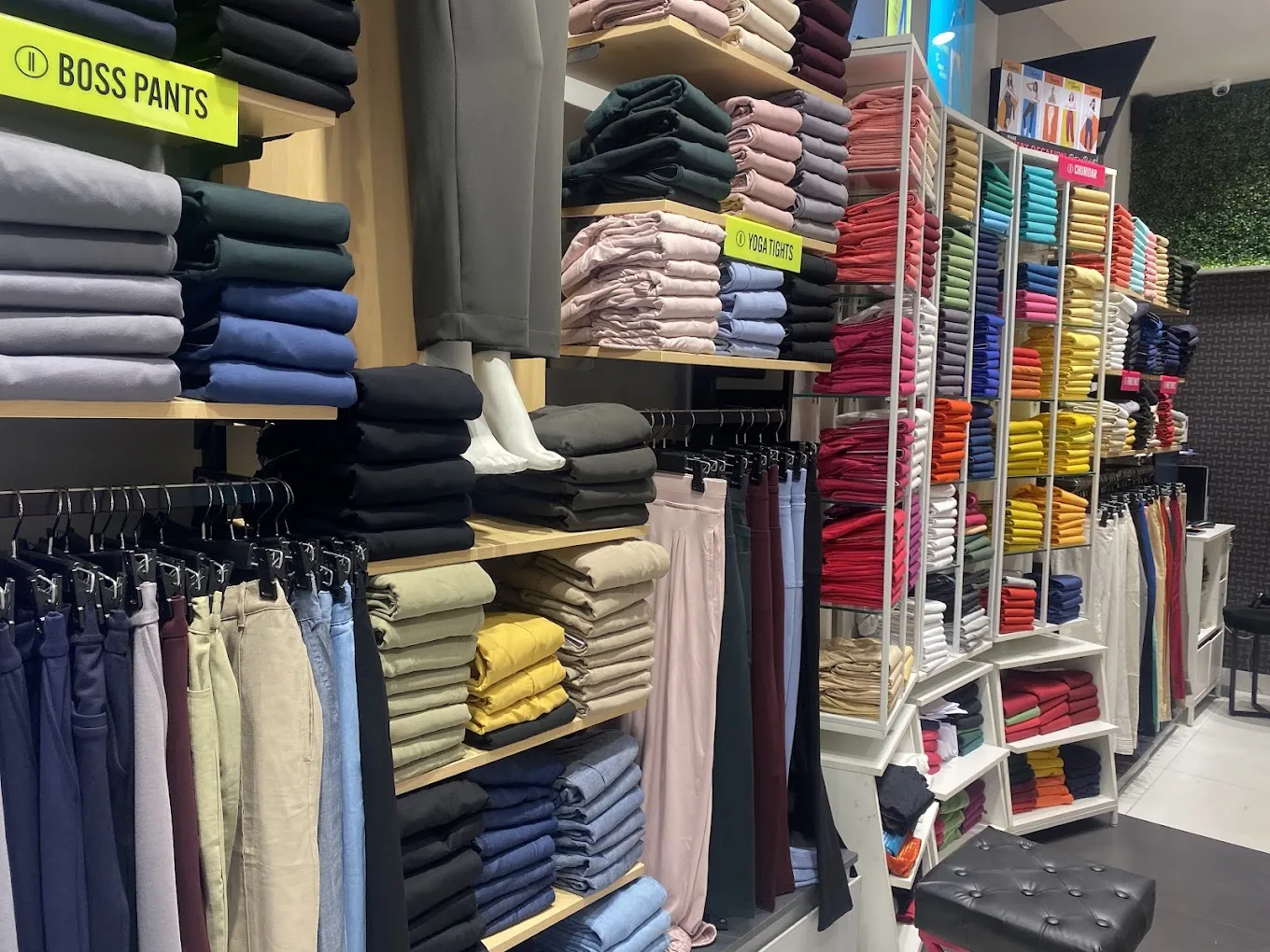 Elleven Pondy Bazar